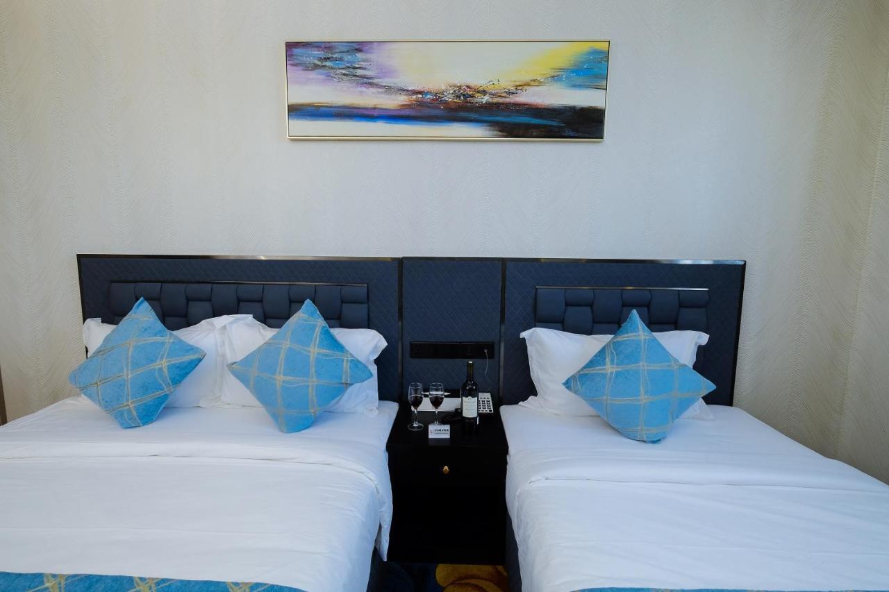 Diamond Hotel Thu Dau Mot Luaran gambar